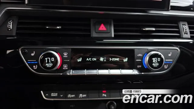 Audi A4 2021 thumb 12