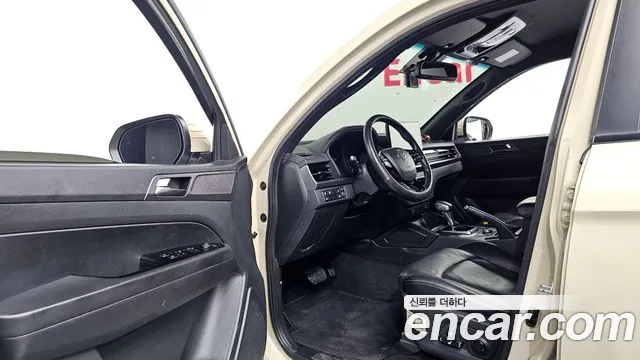 KG_Mobility_Ssangyong Rexton 2024 thumb 9