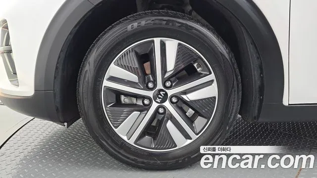 Kia Niro 2020 thumb 5