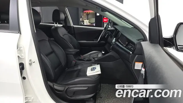 Kia Niro 2020 thumb 11