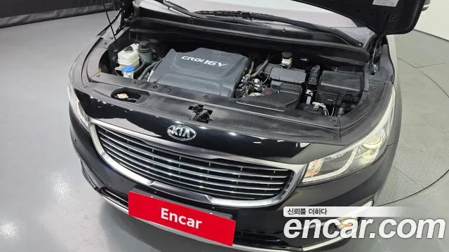 Kia Carnival 2016 thumb 6