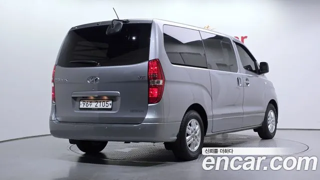 Hyundai Starex 2021 thumb 2
