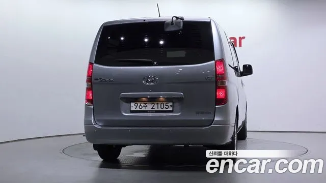 Hyundai Starex 2021 thumb 4