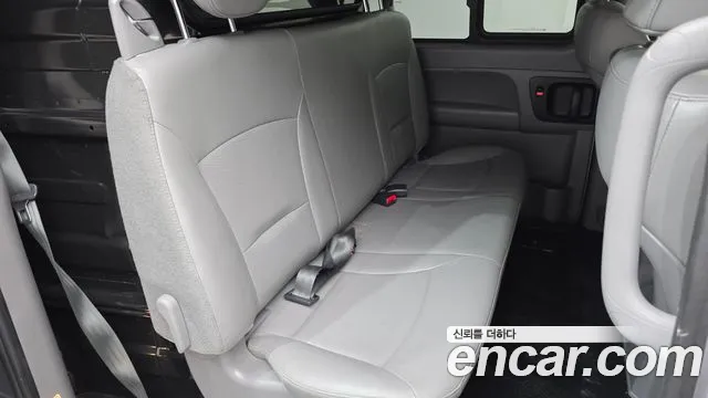 Hyundai Starex 2021 thumb 12