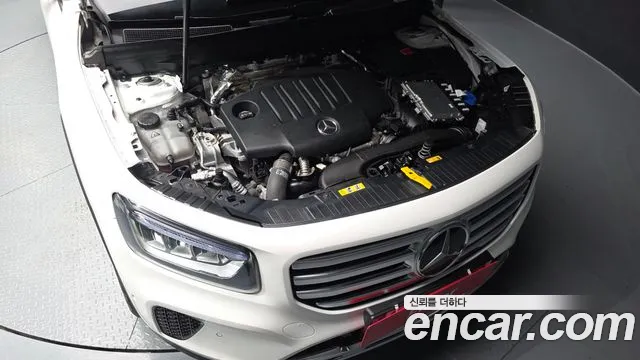 Mercedes-Benz GLB 2024 thumb 5