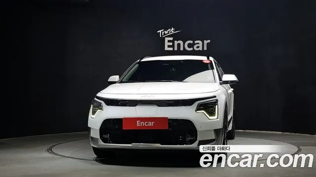 Kia Niro 2022 thumb 3