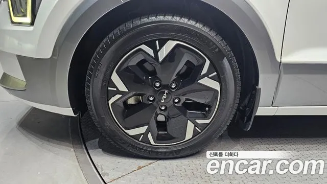 Kia Niro 2022 thumb 5