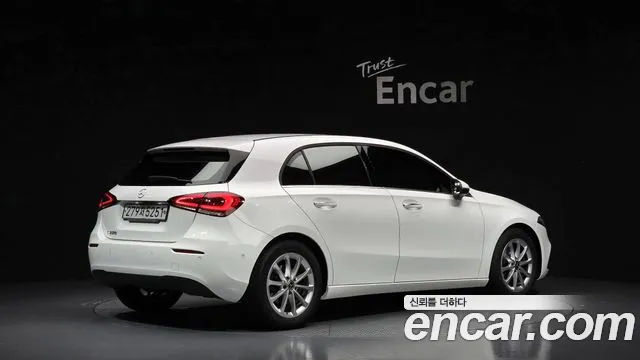 Mercedes-Benz A-Класс 2020 thumb 2