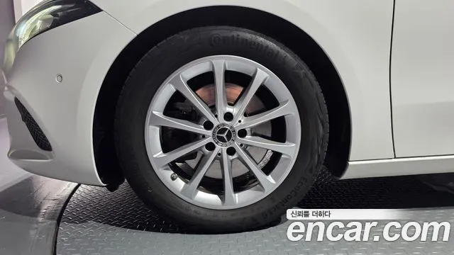 Mercedes-Benz A-Класс 2020 thumb 5
