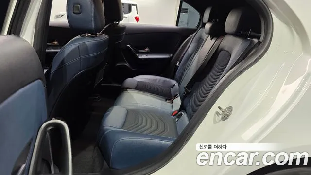 Mercedes-Benz A-Класс 2020 thumb 11