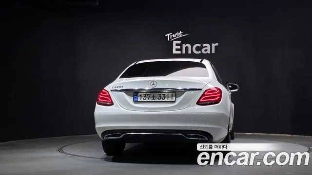 Mercedes-Benz C-Класс 2015 thumb 4