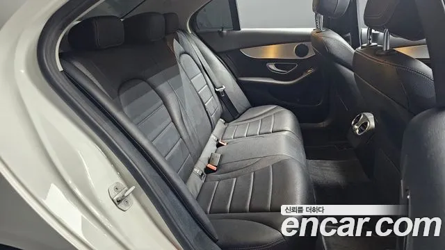 Mercedes-Benz C-Класс 2015 thumb 11