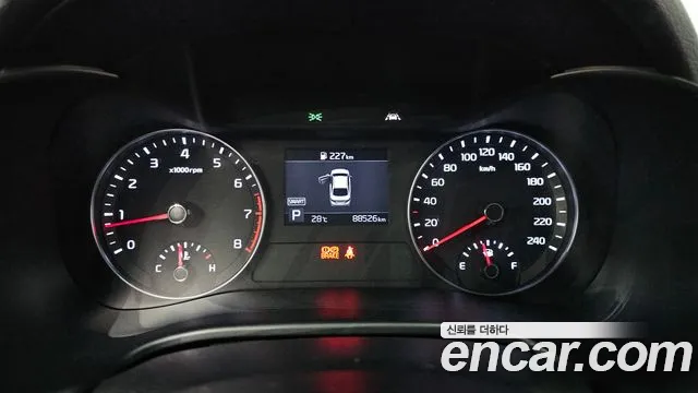 Kia K3 2019 thumb 8