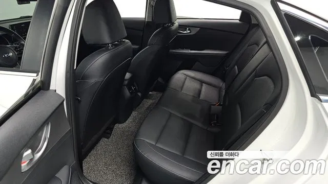 Kia K3 2019 thumb 11