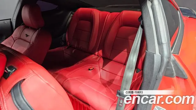 Ford Mustang Mach-E 2019 thumb 11