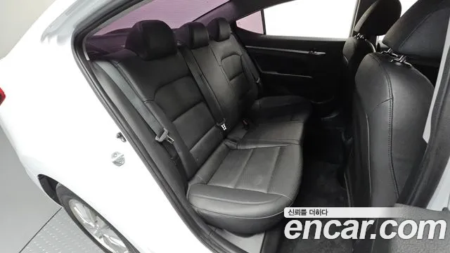 Hyundai Avante 2019 thumb 11