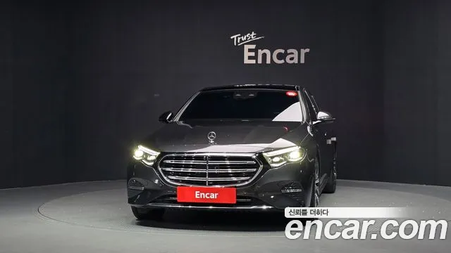 Mercedes-Benz E-Класс 2024 thumb 3