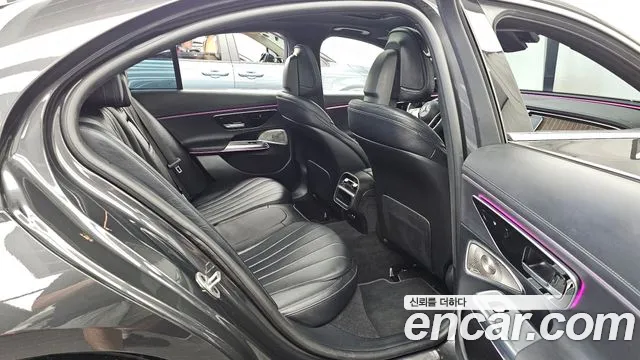 Mercedes-Benz E-Класс 2024 thumb 12