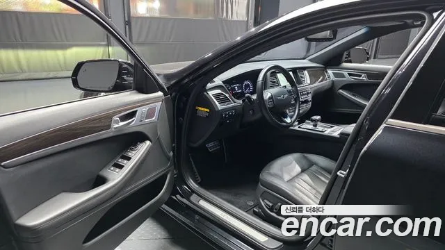 Genesis G80 2019 thumb 10