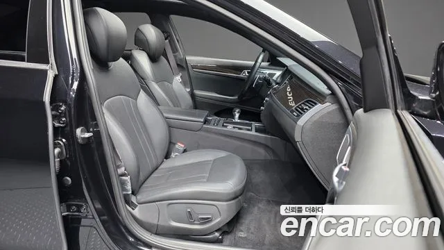 Genesis G80 2019 thumb 11