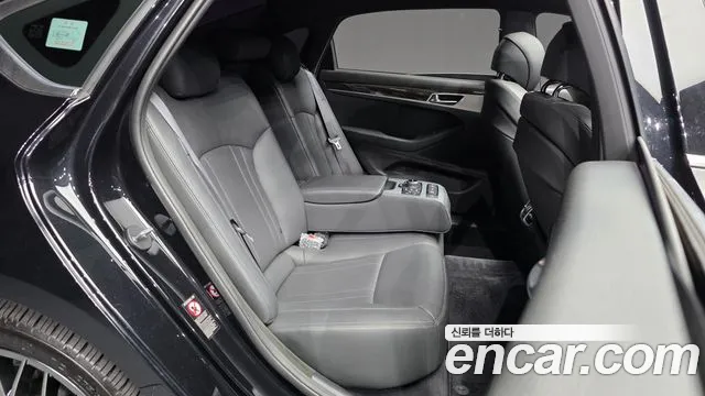 Genesis G80 2019 thumb 12