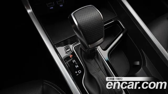 KG_Mobility_Ssangyong Torres 2022 thumb 9