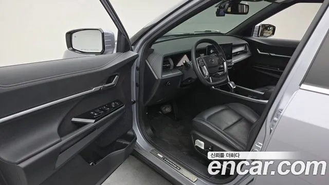 KG_Mobility_Ssangyong Torres 2022 thumb 10