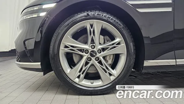 Genesis G90 2022 thumb 4