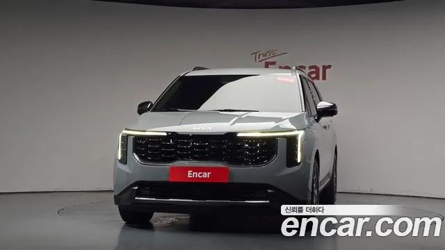 Kia Carnival 2024 thumb 2