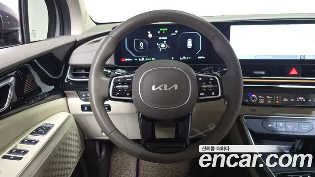 Kia Carnival 2024 thumb 12