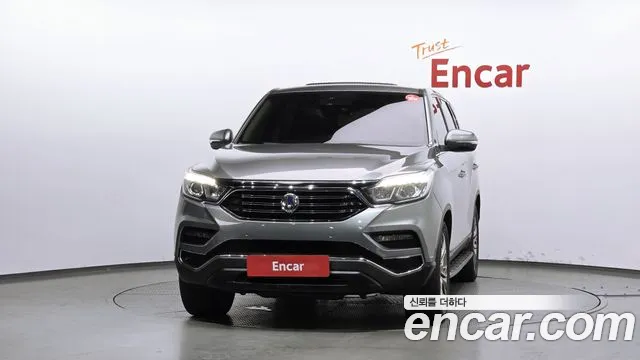 KG_Mobility_Ssangyong Rexton 2017 thumb 3