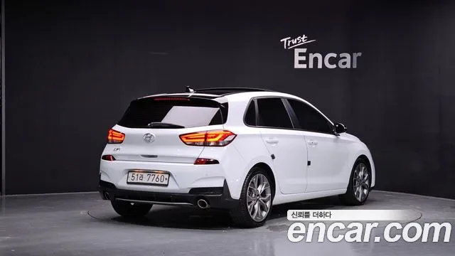 Hyundai i30 2019 thumb 2
