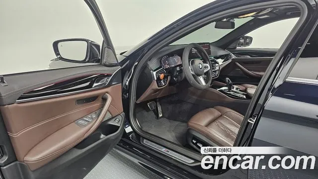 BMW 5 серии 2022 thumb 9