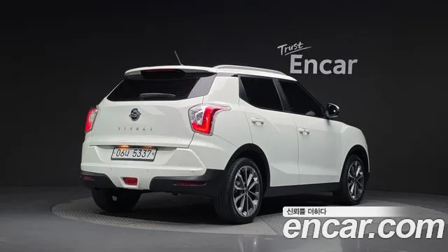 KG_Mobility_Ssangyong TIBOLI 2017 thumb 2