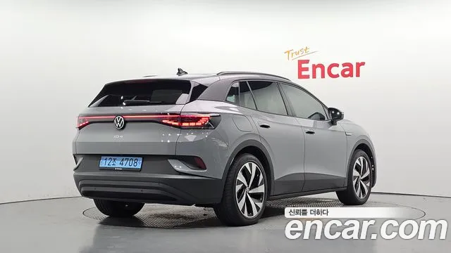 Volkswagen ID.4 2023 thumb 2