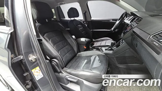Volkswagen Tiguan 2020 thumb 11