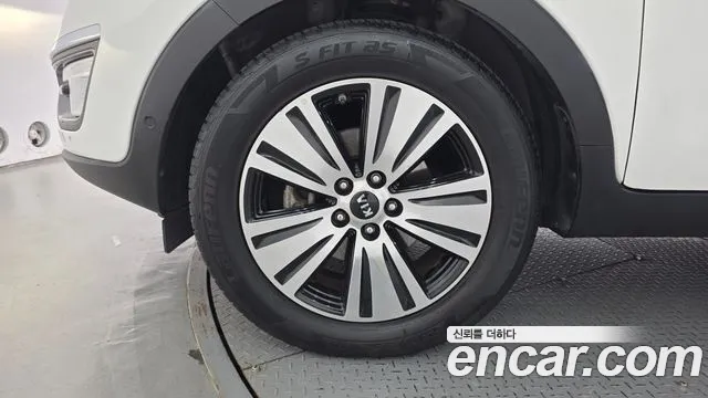Kia Sportage 2013 thumb 5