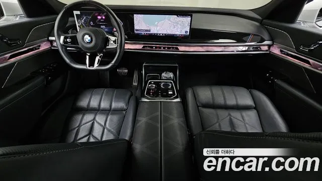 BMW 7 серии 2025 thumb 7