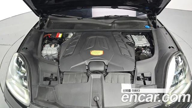 Porsche Cayenne 2023 thumb 6