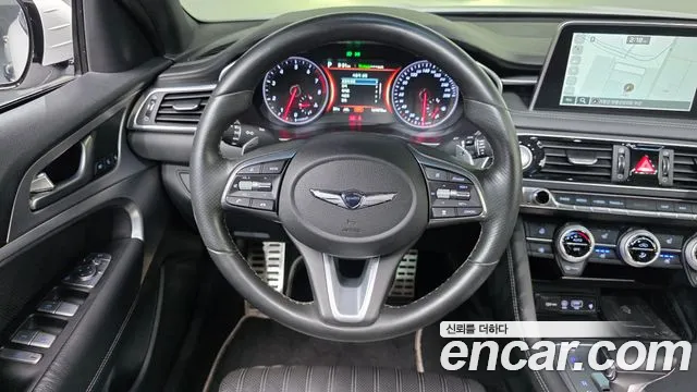 Genesis G70 2019 thumb 12