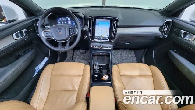Volvo XC40 2020 thumb 7