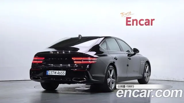 Genesis G80 2024 thumb 2