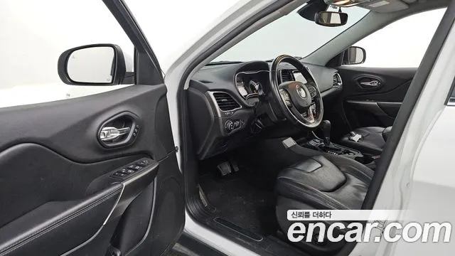 Jeep Cherokee 2020 thumb 10