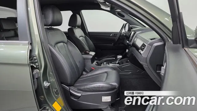 KG_Mobility_Ssangyong Rexton 2022 thumb 11