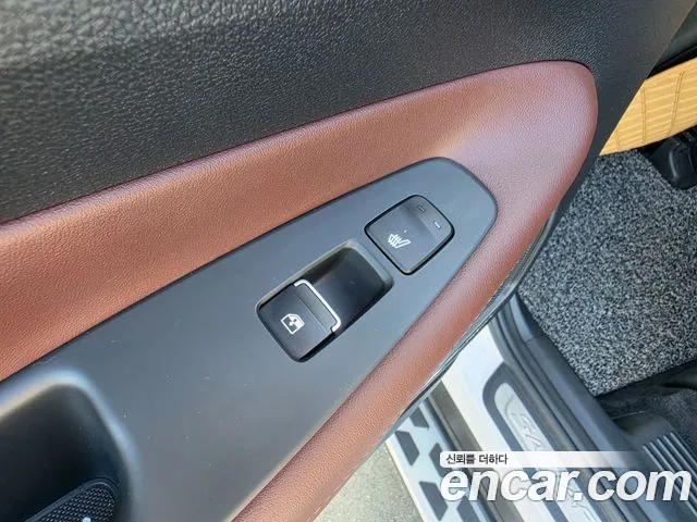 Hyundai Santa Fe 2020 thumb 10