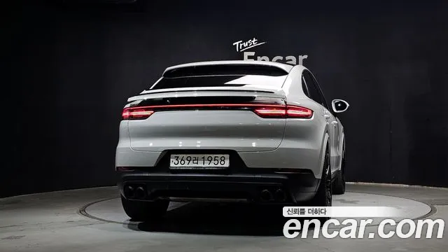 Porsche Cayenne 2020 thumb 4