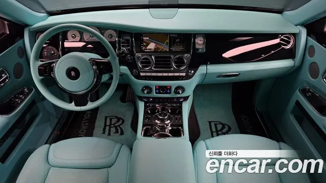 Rolls-Royce Ghost 2019 thumb 7