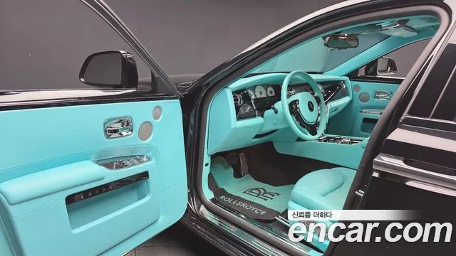 Rolls-Royce Ghost 2019 thumb 10