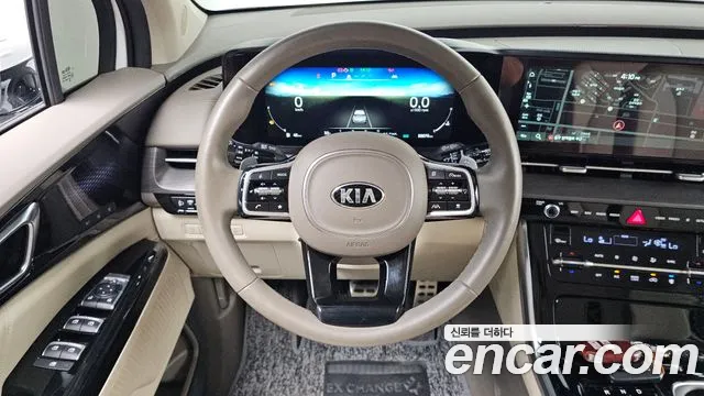 Kia Carnival 2021 thumb 12