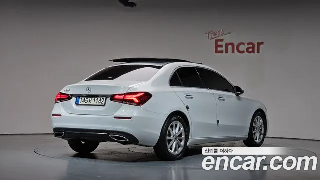 Mercedes-Benz A-Класс 2020 thumb 2